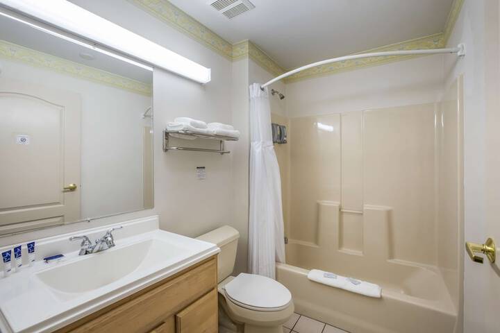 Room 5 of 26