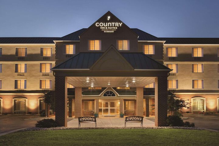 Country Inn & Suites by Radisson Lexington, VA