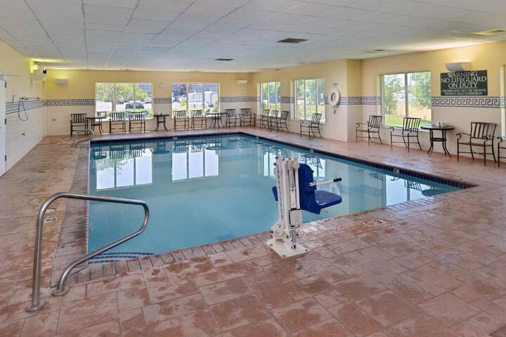 Pool 6 of 53