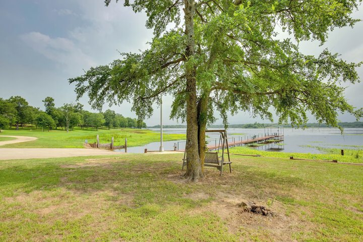 Emory Vacation Rental w / Lake Fork Boat Access!