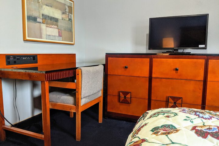 Room 22 of 26