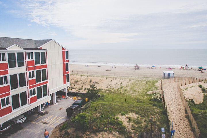Hotel 2 of 51