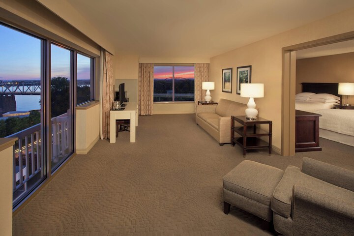 Sheraton Louisville Riverside by Marriott