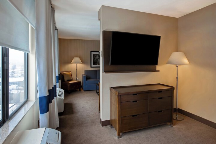 Four Points by Sheraton Peoria