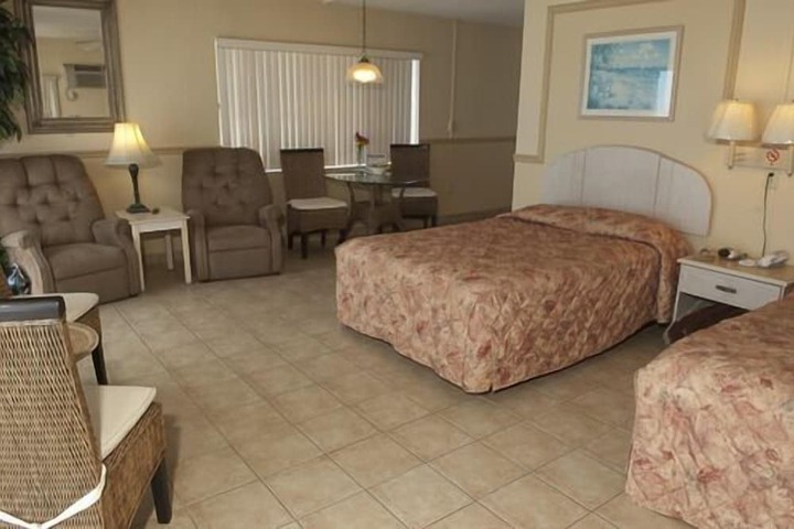Room 18 of 24