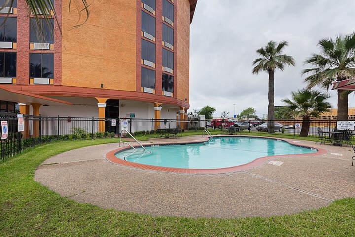 Quality Inn Pasadena - Houston East