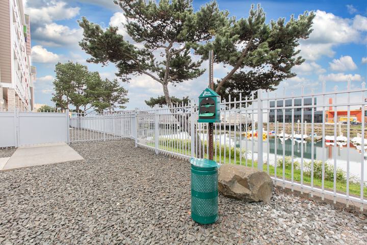 Holiday Inn Express Hotel & Suites Seaside-Convention Center by IHG