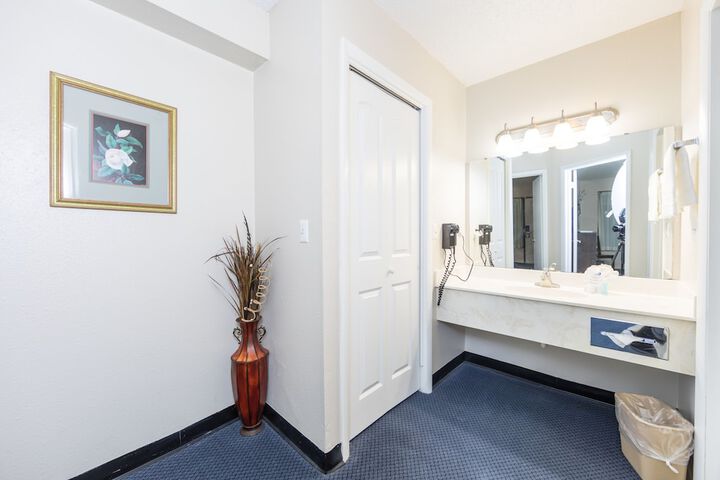 Room 45 of 72