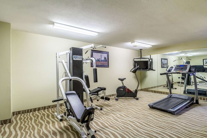 Quality Inn & Suites North Lima - Boardman