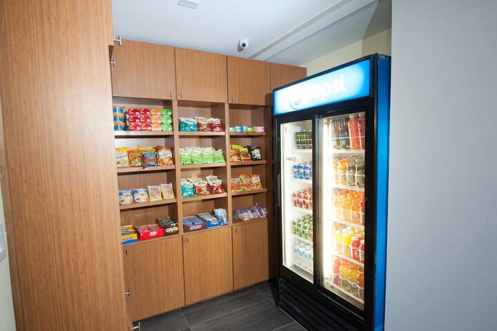 Arya Inn & Suites Farmers Branch