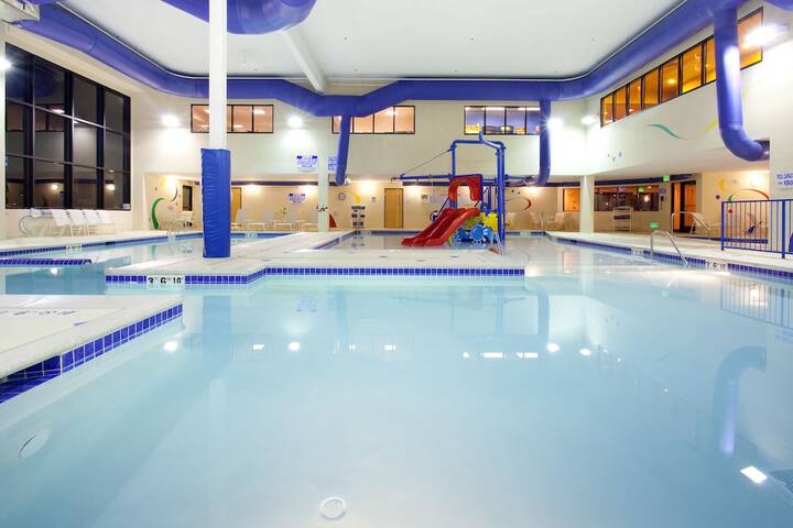Pool 9 of 44