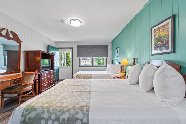 Room 33 of 60