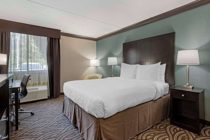 Kingston Regency Inn