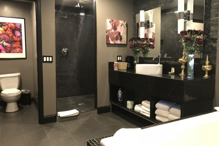 Room 26 of 36