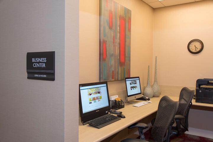 Business Center 80 of 80