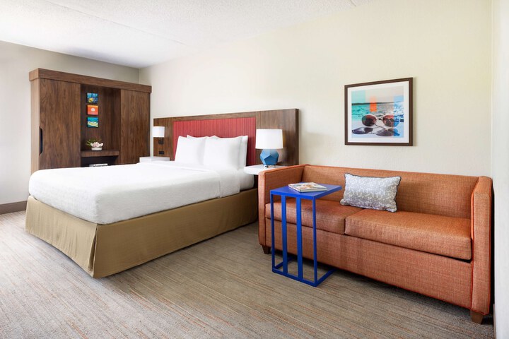 Room 20 of 33