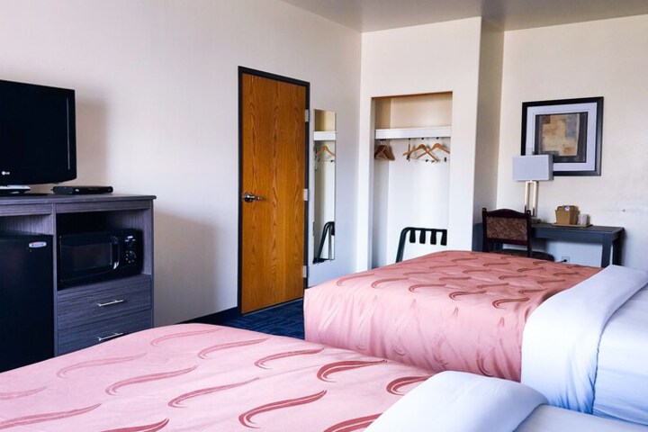 Room 11 of 26