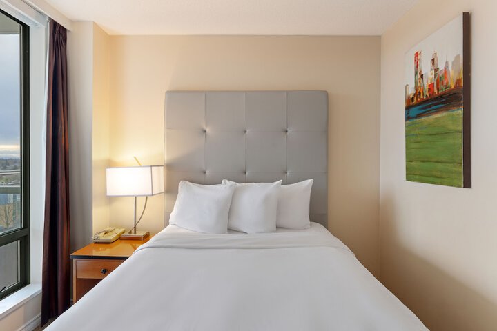 Room 16 of 71