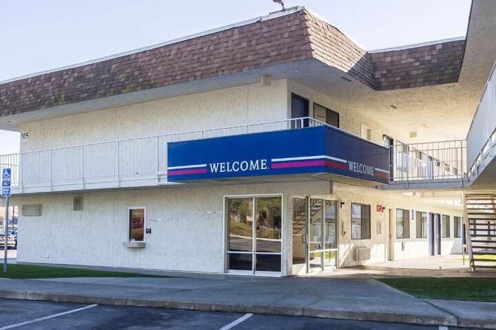 Motel 6 Oroville CA