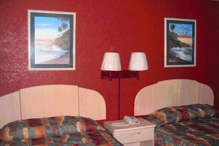 Plaza Travel Inn