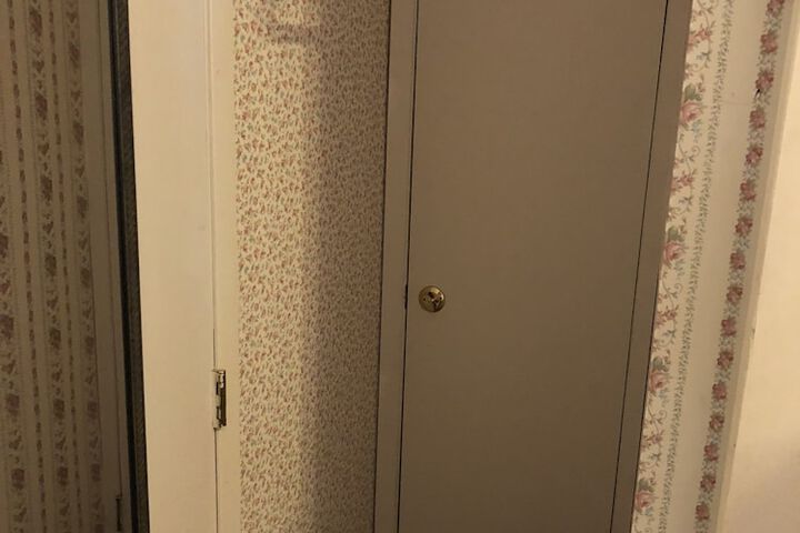 Room 59 of 82