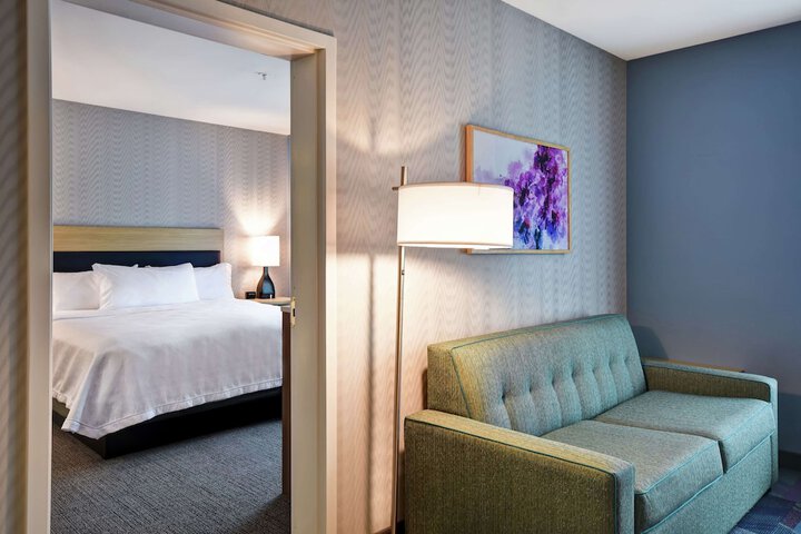 Room 19 of 35