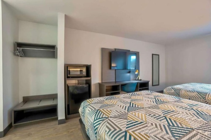 Motel 6 Tulsa OK
