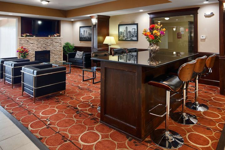 Hotel Interior 7 of 40