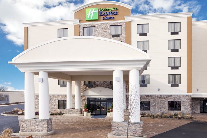 Holiday Inn Express & Suites Williamsport by IHG