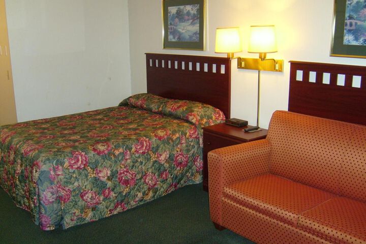 Shanico Inn