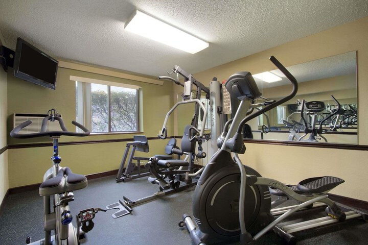 Health and Fitness 30 of 32