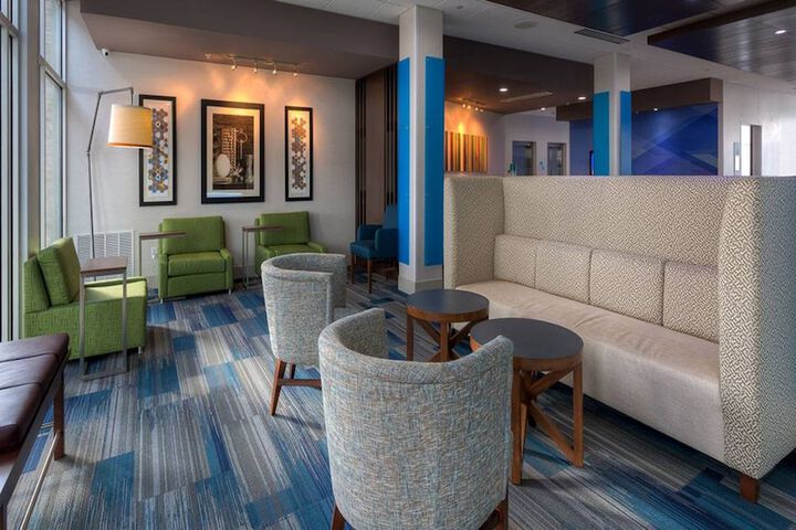 Hotel 6 of 60
