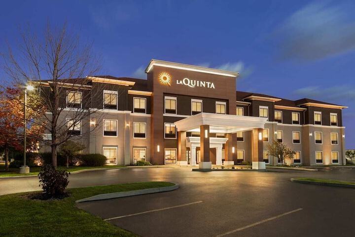 Hotel 4 of 27