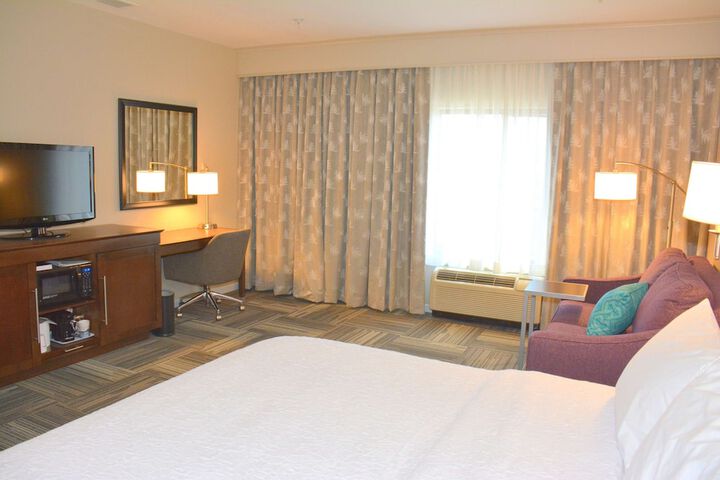 Hampton Inn Grand Junction Downtown / Historic Main Street