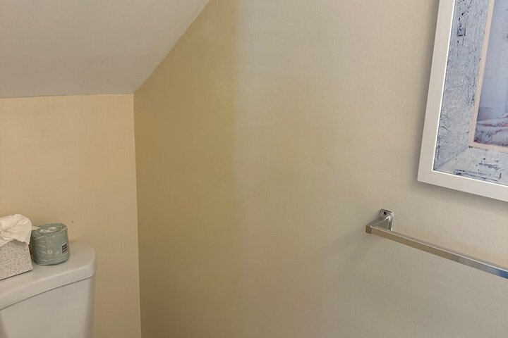 Room 194 of 259