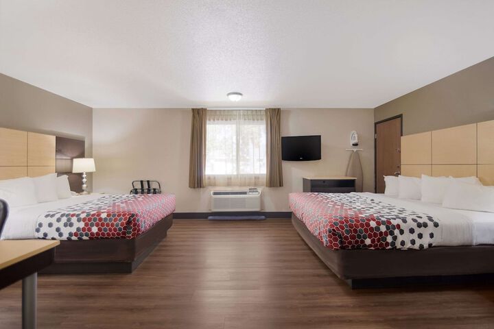 Room 28 of 36