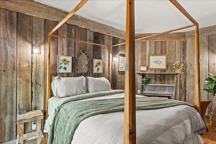 Laurel Valley Mountain Retreat