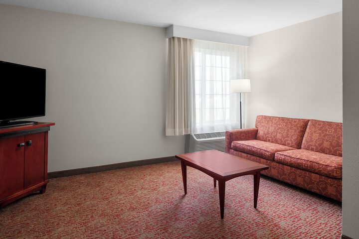 Room 16 of 33
