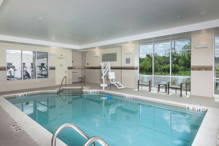 Courtyard by Marriott Boston Littleton