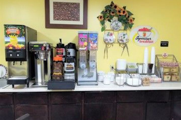 SUPER 8 BELLMAWR NJ PHILADELPH