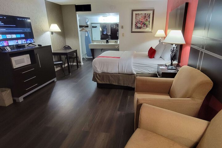 Ramada by Wyndham Mountain Home