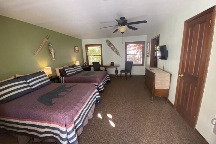 Room 13 of 40