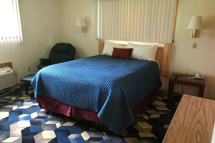 Room 44 of 98
