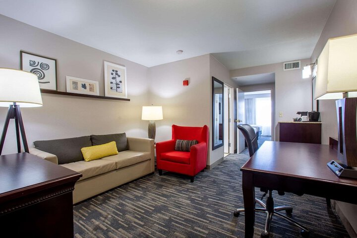 Room 44 of 52