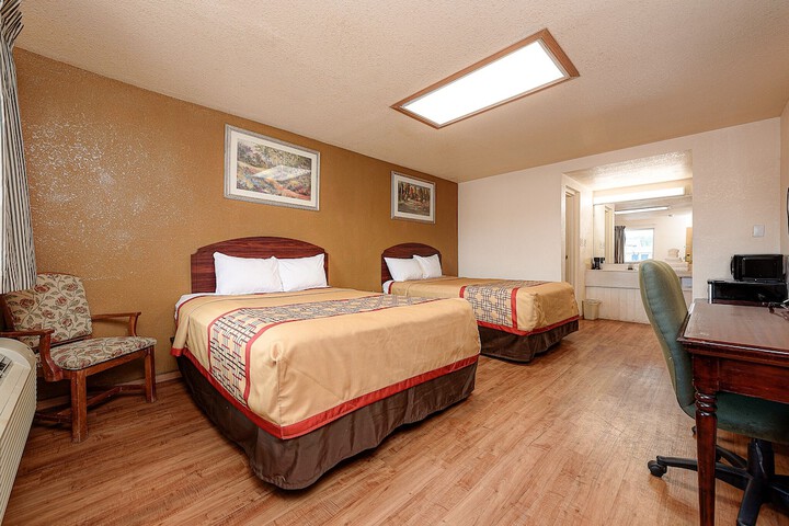 Room 70 of 75