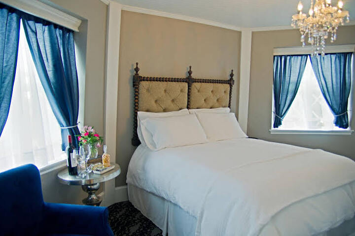 Room 9 of 41