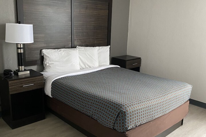 Travelodge by Wyndham Gallipolis