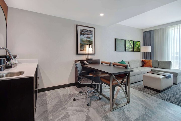 Room 21 of 63
