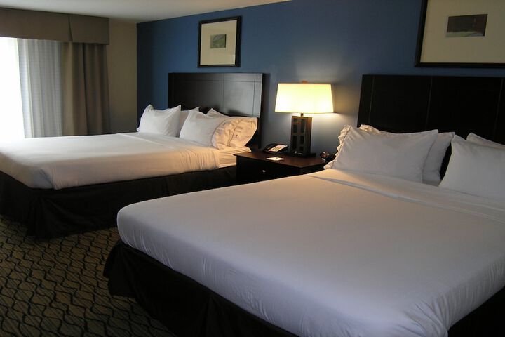 Room 18 of 23