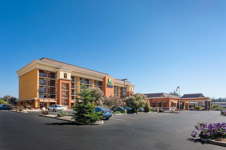 Hotel 6 of 36